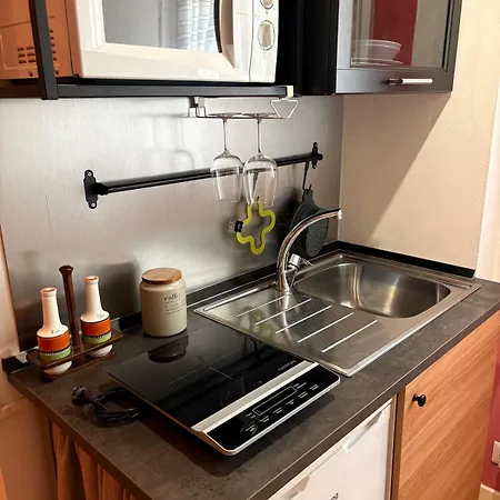 Mini In Centro Storico Apartment *